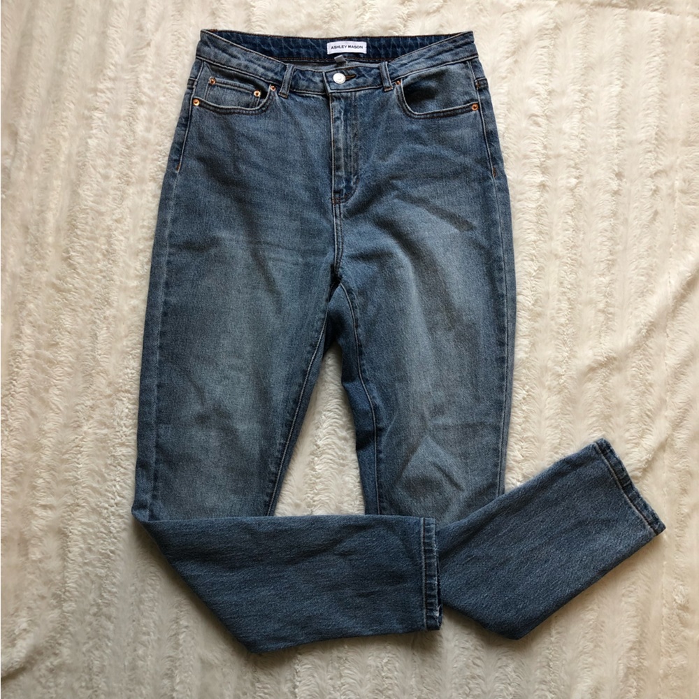 Ashley Mason High Rise Straight Leg Mom Jean sz 11/30